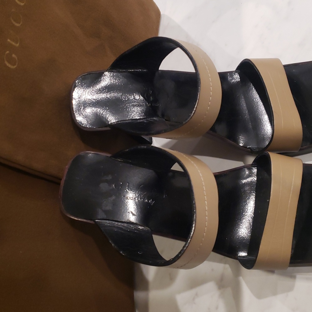 Gucci Leather Sandals Double Strap.   4" Heel Size 7 Tan Color - Picture 4 of 10